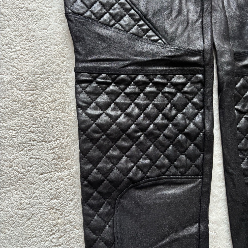 SPANX Women’s Moto Faux Leather Leggings - Picture 6 of 13